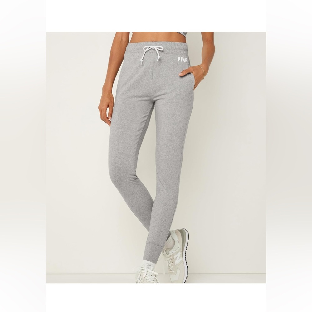 VS PINK NWT GRAY HIGH WAIST JOGGERS